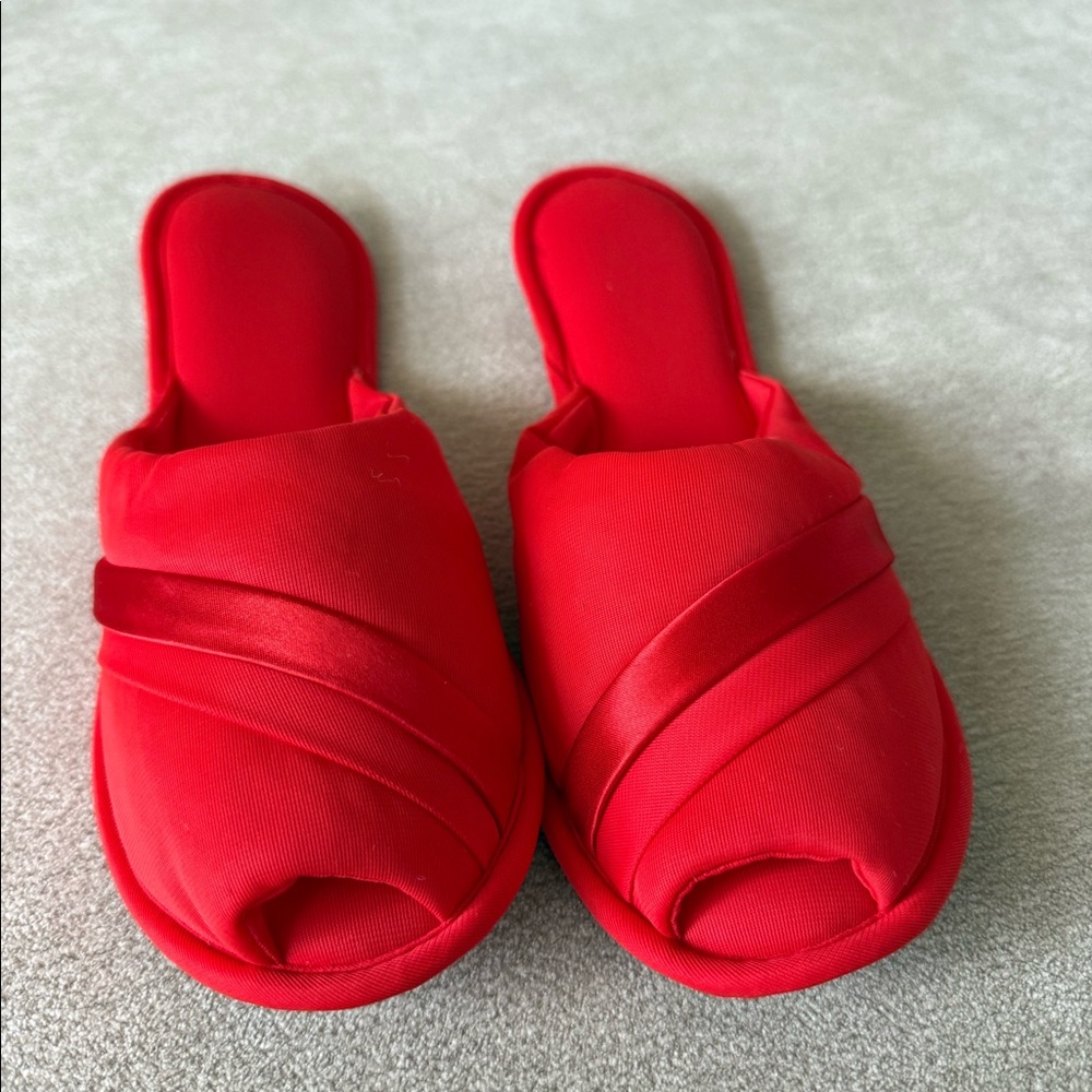 Vintage 1950’s-1960’s Madye’s slippers